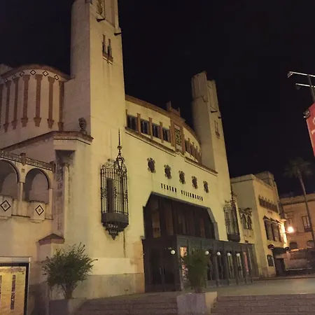 新中心酒店 2* 赫雷斯